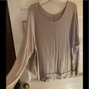 Long sleeve flowy shirt.